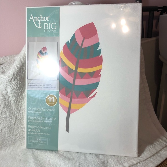 FINAL SALE- LEAVING CLOSET-NO FURTHER DISCOUNTS - Picture 2 of 8